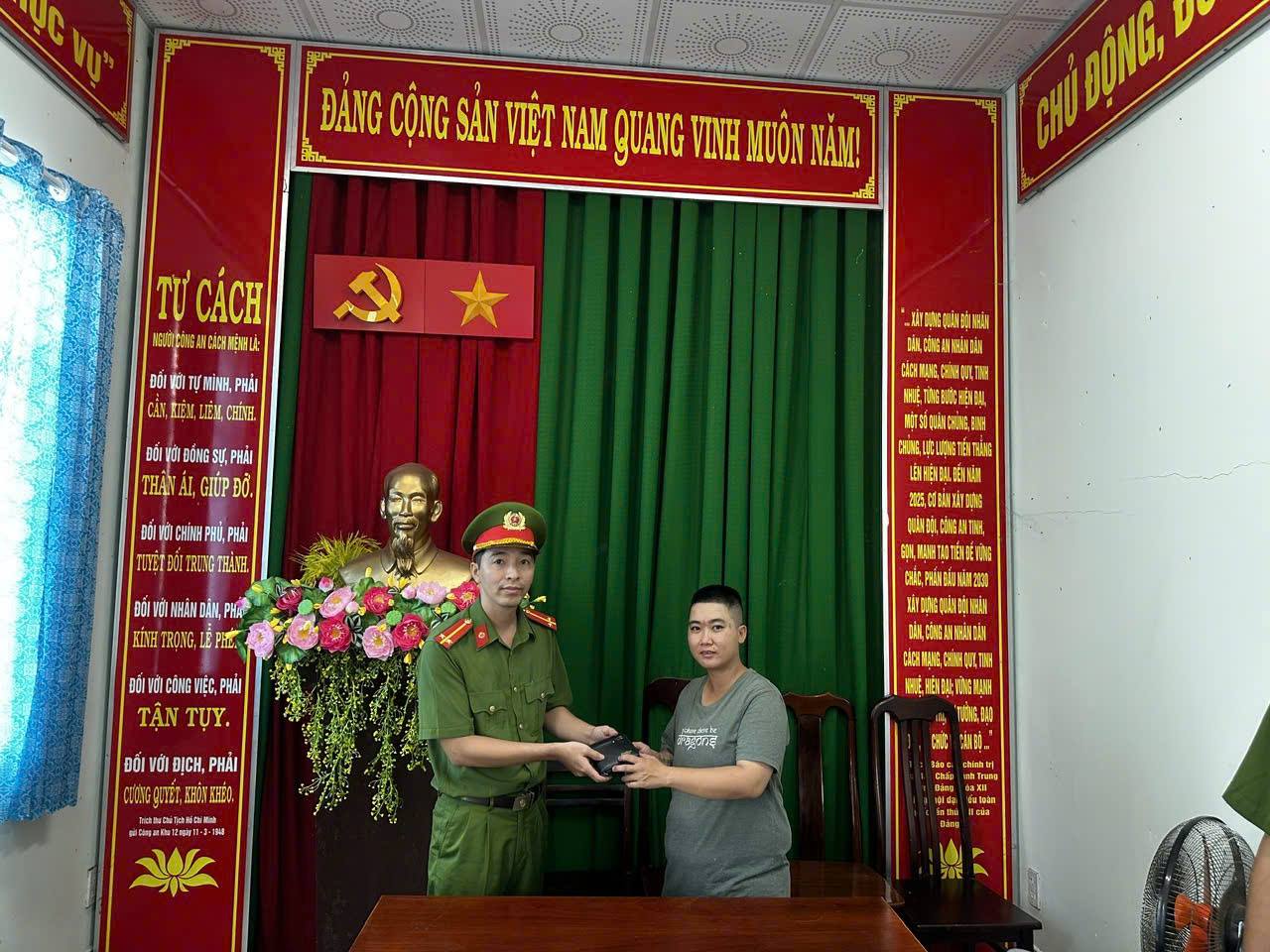 anh tin bai